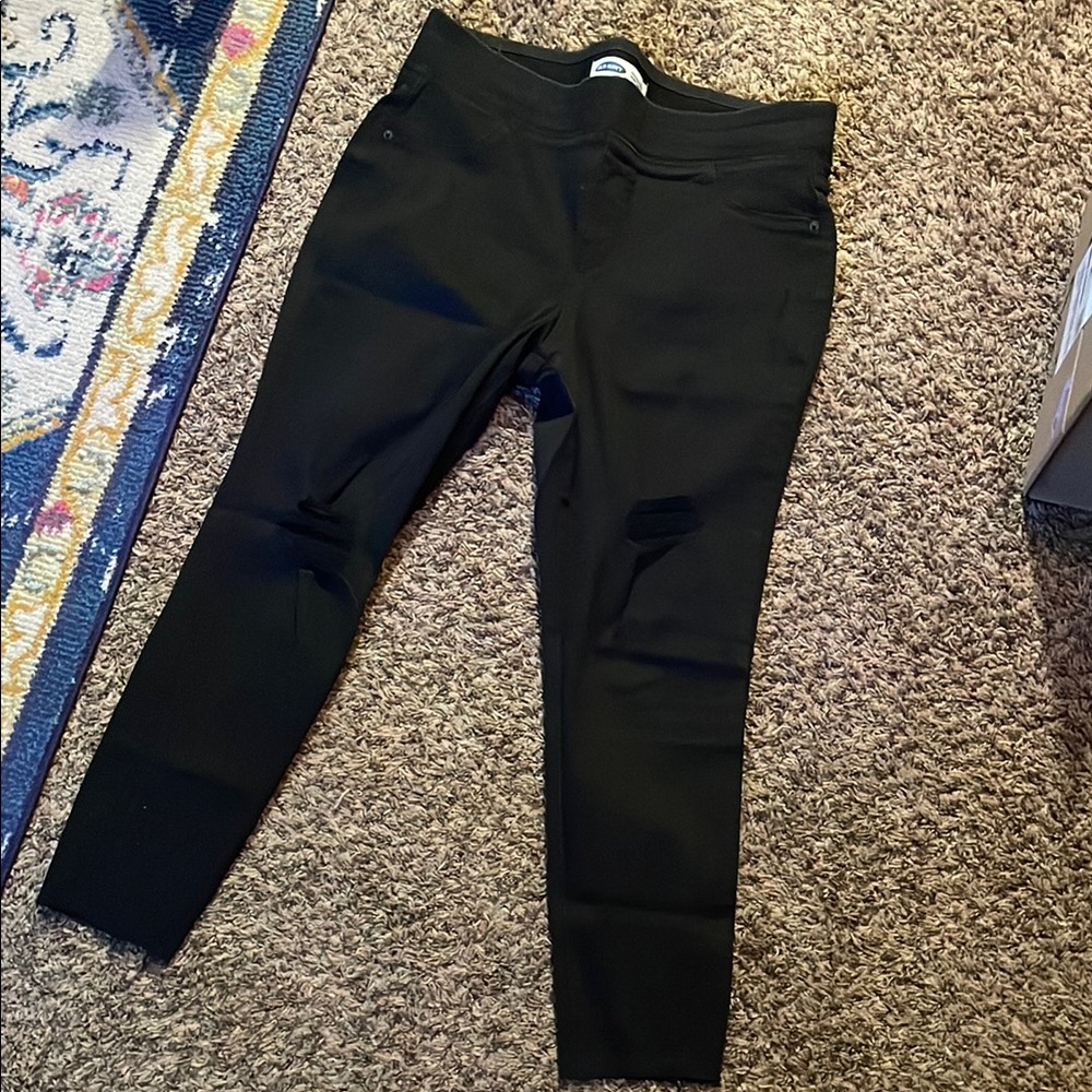 Old Navy Black Rockstar super Skinny jeggings size 14